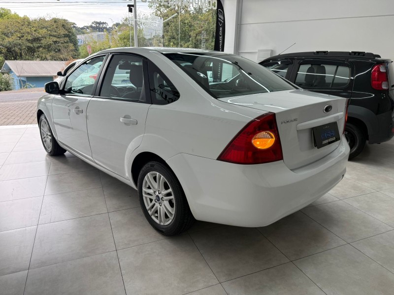 FOCUS 2.0 16V FLEX 4P AUTOMÁTICO - 2013 - BENTO GONçALVES