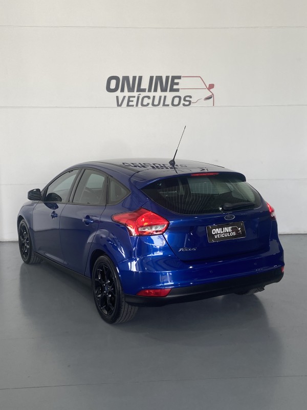 FOCUS 2.0 SE HATCH 16V FLEX 4P AUTO - 2018 - FARROUPILHA