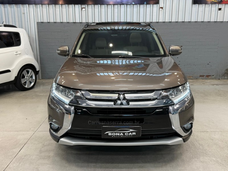 OUTLANDER 2.2 4X4 16V DIESEL 4P AUTOMÁTICO - 2016 - CAXIAS DO SUL