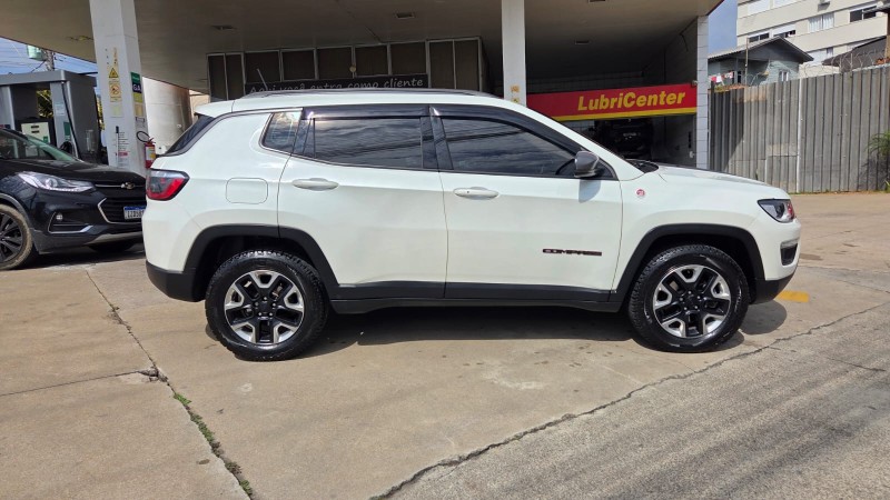 COMPASS 2.0 TRAILHAWK TD350 TURBO DIESEL 4X4 4P AUTOMÁTICO - 2018 - CAXIAS DO SUL