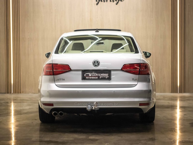 JETTA 2.0 TSI HIGHLINE 211CV GASOLINA 4P TIPTRONIC - 2016 - CAXIAS DO SUL