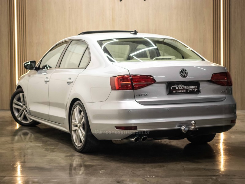 JETTA 2.0 TSI HIGHLINE 211CV GASOLINA 4P TIPTRONIC - 2016 - CAXIAS DO SUL