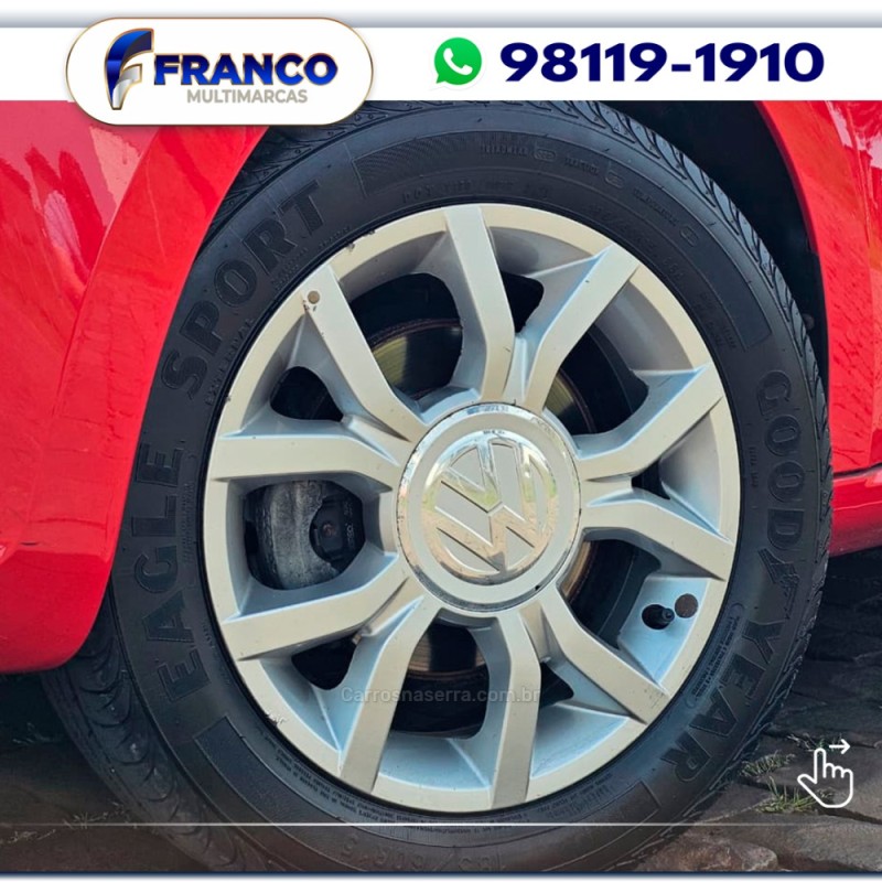 UP 1.0 MPI HIGH UP 12V FLEX 4P MANUAL - 2014 - VACARIA