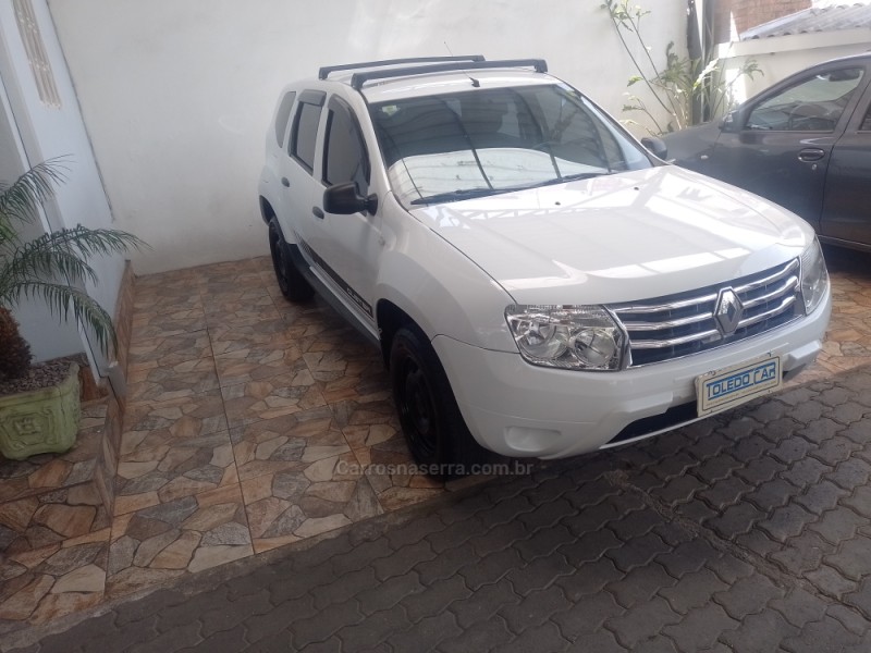 DUSTER 1.6 EXPRESSION 4X2 16V FLEX 4P MANUAL - 2014 - CAXIAS DO SUL