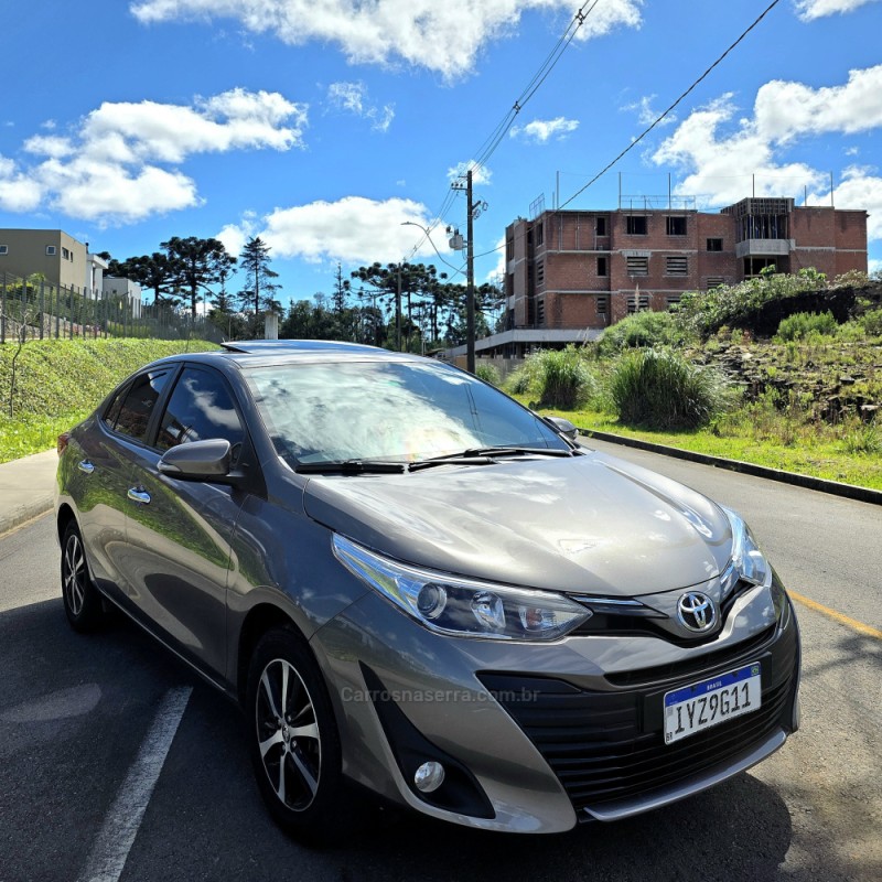 YARIS 1.5 XLS SEDAN 16V FLEX 4P AUTOMÁTICO - 2019 - CAXIAS DO SUL