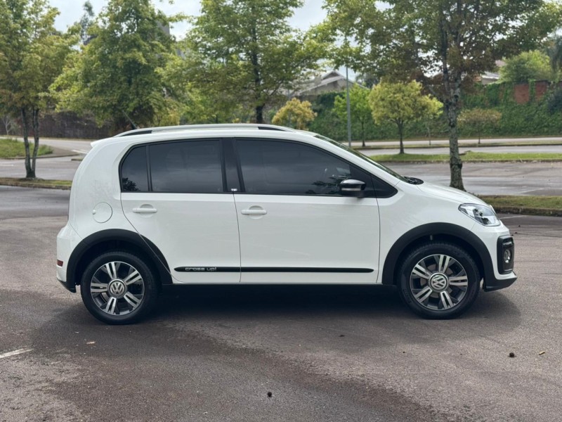 UP 1.0 TSI CROSS 12V FLEX 4P MANUAL - 2018 - BENTO GONçALVES