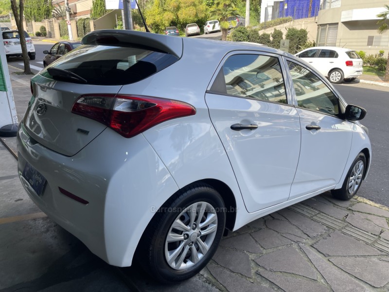 HB20 1.0 COMFORT PLUS 12V FLEX 4P MANUAL - 2013 - BENTO GONçALVES