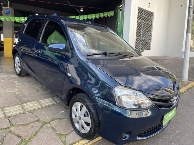 ETIOS 1.5 XS 16V FLEX 4P MANUAL - 2015 - BENTO GONçALVES
