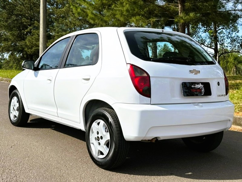 CELTA 1.0 MPFI LT 8V FLEX 4P MANUAL - 2015 - SãO SEBASTIãO DO CAí