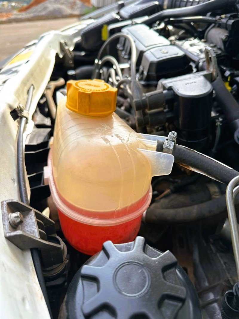 CELTA 1.0 MPFI LT 8V FLEX 4P MANUAL - 2015 - SãO SEBASTIãO DO CAí