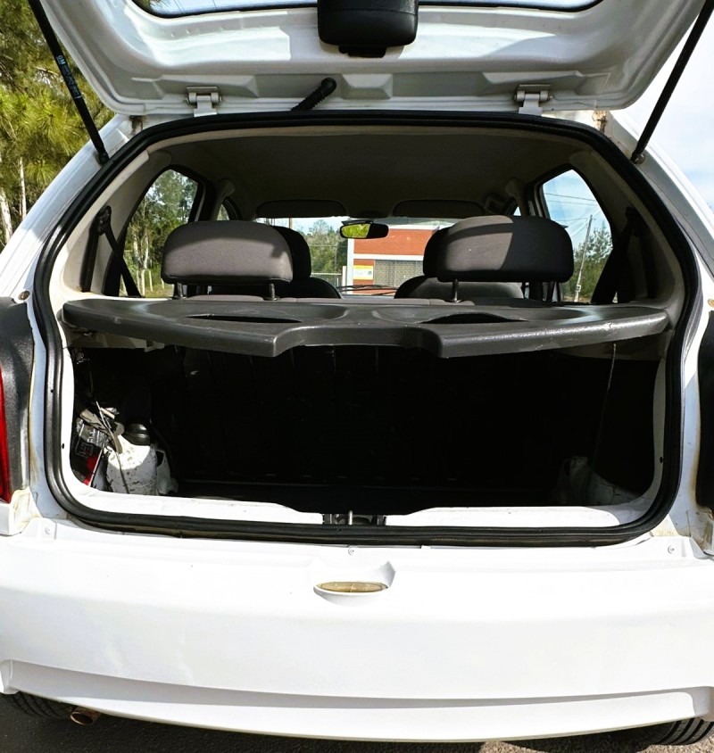 CELTA 1.0 MPFI LT 8V FLEX 4P MANUAL - 2015 - SãO SEBASTIãO DO CAí