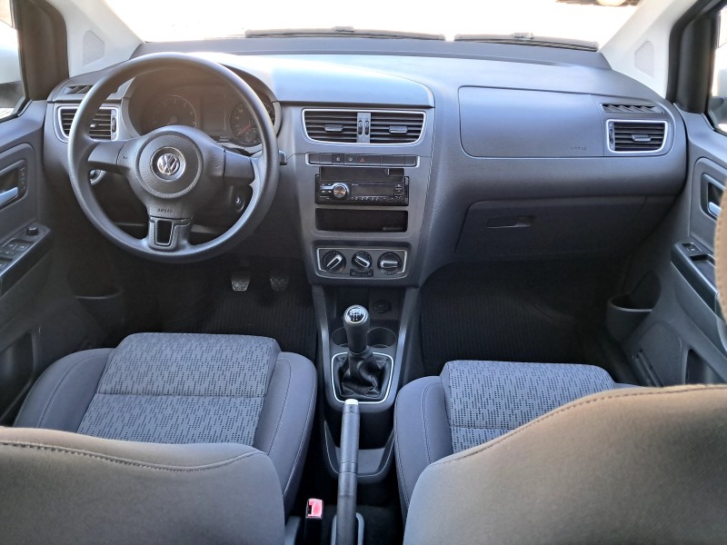FOX 1.0 MI 8V FLEX 4P MANUAL - 2014 - CAXIAS DO SUL