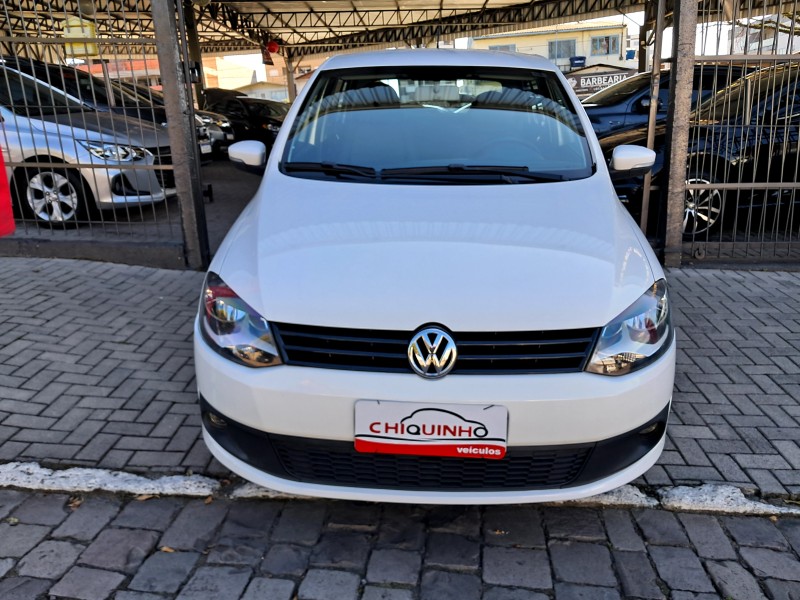 FOX 1.0 MI 8V FLEX 4P MANUAL - 2014 - CAXIAS DO SUL