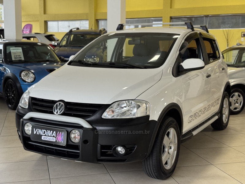 CROSSFOX 1.6 MI FLEX 8V 4P MANUAL - 2006 - FLORES DA CUNHA
