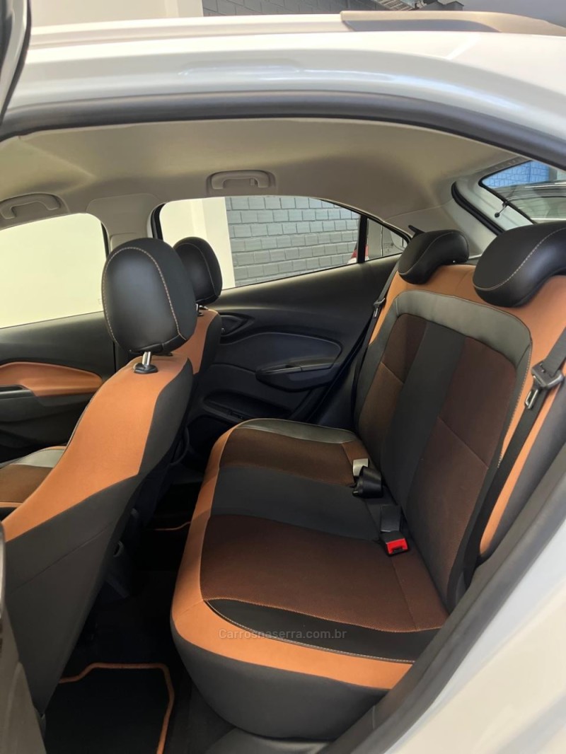 ONIX 1.4 MPFI ACTIV 8V FLEX 4P AUTOMÁTICO - 2017 - NOVO HAMBURGO