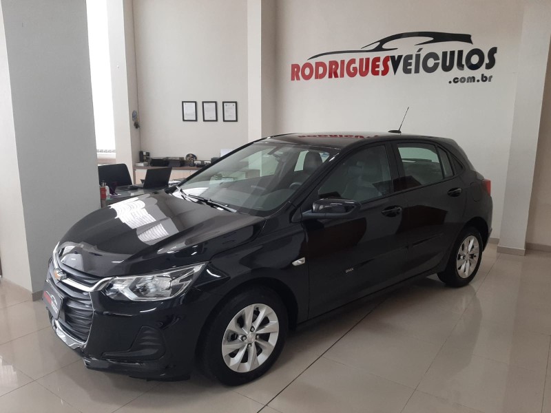 ONIX 1.0 LT 12V TURBO FLEX 4P MANUAL - 2023 - CAXIAS DO SUL