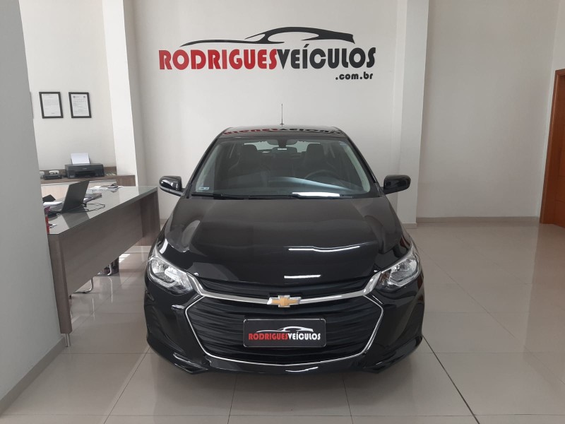 ONIX 1.0 LT 12V TURBO FLEX 4P MANUAL - 2023 - CAXIAS DO SUL
