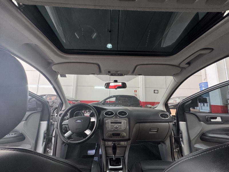 FOCUS 2.0 GHIA SEDAN 16V FLEX 4P AUTOMÁTICO - 2010 - CAXIAS DO SUL