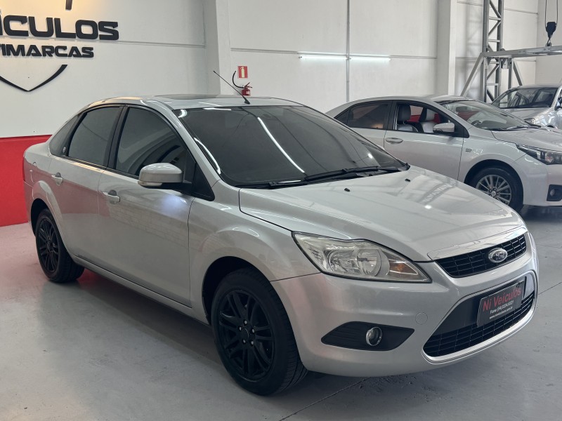 FOCUS 2.0 GHIA SEDAN 16V FLEX 4P AUTOMÁTICO - 2010 - CAXIAS DO SUL