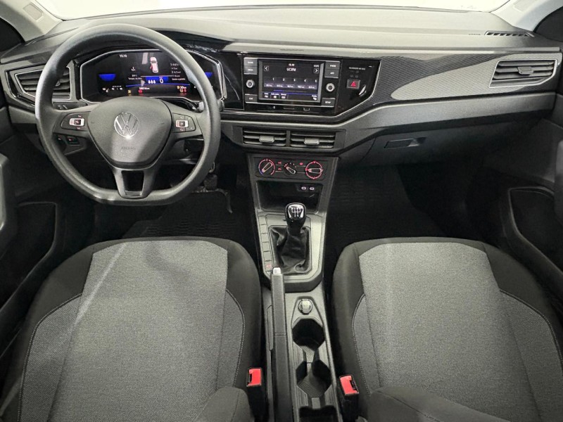 POLO 1.0 TSI FLEX 4P MANUAL - 2023 - FARROUPILHA