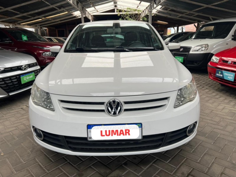 VOYAGE 1.0 MI 8V FLEX 4P MANUAL - 2012 - GARIBALDI