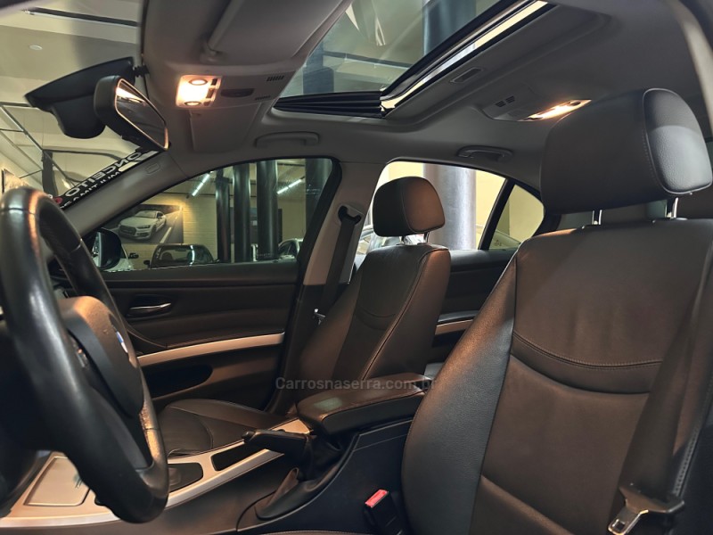 325I 2.5 SEDAN 24V GASOLINA 4P AUTOMÁTICO - 2011 - NOVO HAMBURGO