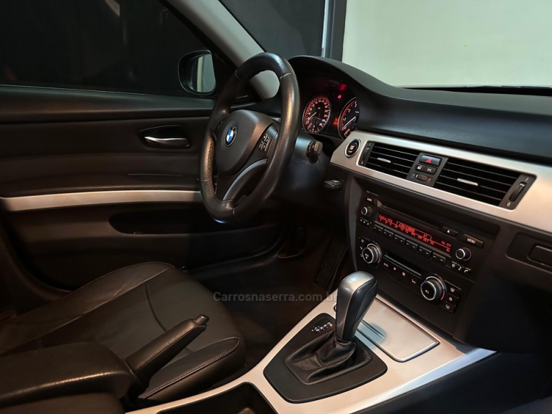 325I 2.5 SEDAN 24V GASOLINA 4P AUTOMÁTICO - 2011 - NOVO HAMBURGO