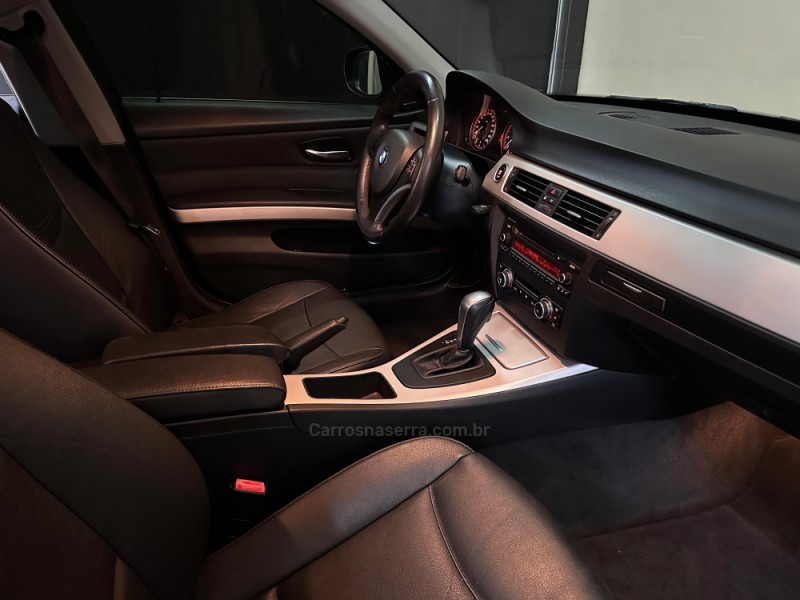 325I 2.5 SEDAN 24V GASOLINA 4P AUTOMÁTICO - 2011 - NOVO HAMBURGO