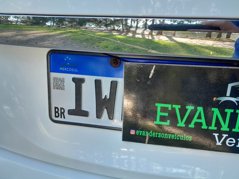 HB20S 1.0 COMFORT PLUS 12V FLEX 4P MANUAL - 2015 - CAXIAS DO SUL