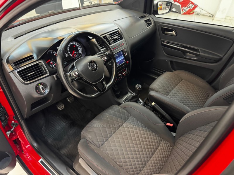 CROSSFOX 1.6 MI FLEX 8V 4P MANUAL - 2018 - BOM RETIRO DO SUL