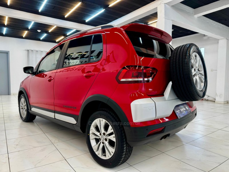 CROSSFOX 1.6 MI FLEX 8V 4P MANUAL - 2018 - BOM RETIRO DO SUL