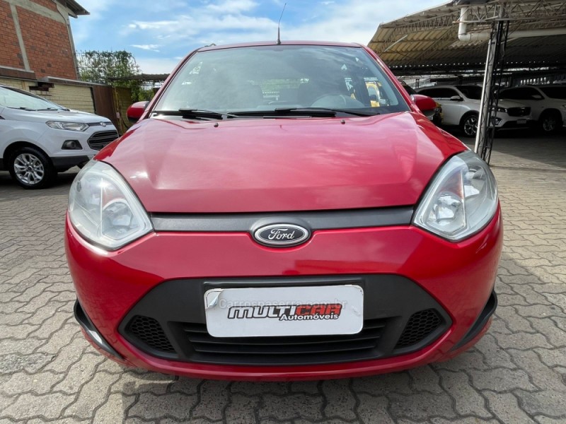 FIESTA 1.0 SE 8V FLEX 4P MANUAL - 2014 - CAMPO BOM