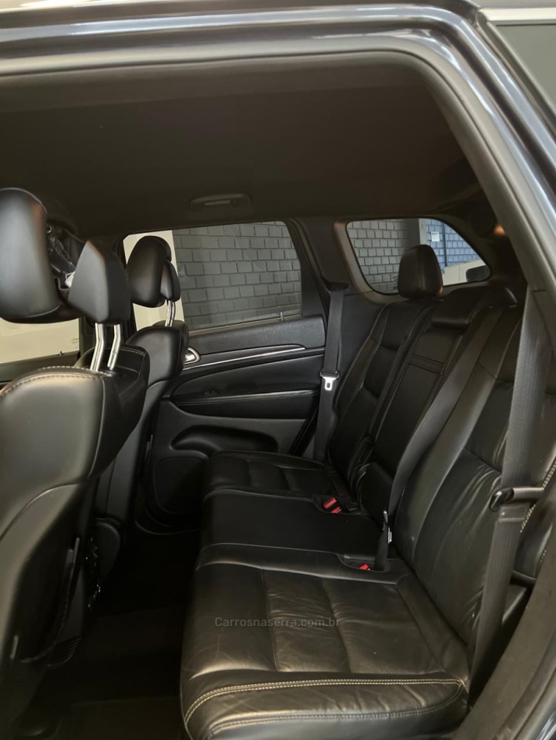 GRAND CHEROKEE 3.0 LIMITED 4X4 V6 24V TURBO DIESEL 4P AUTOMÁTICO - 2015 - NOVO HAMBURGO