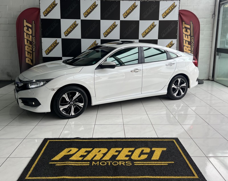 CIVIC 1.5 16V TOURING TURBO GASOLINA 4P AUTOMÁTICO - 2017 - PORTãO