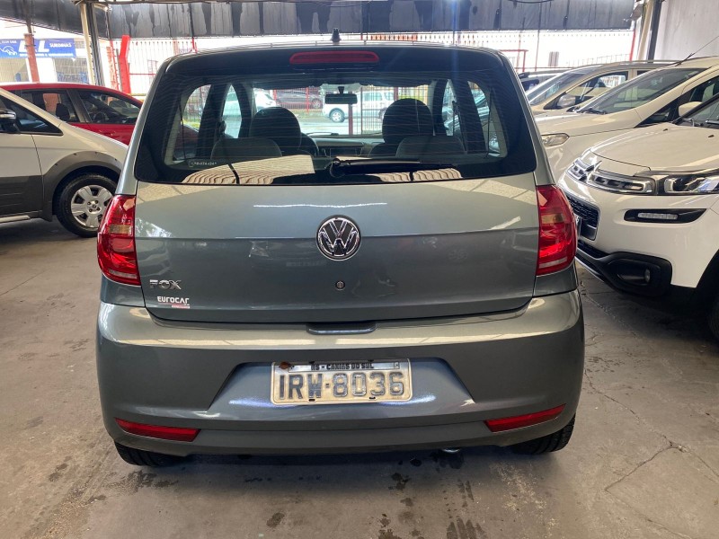 FOX 1.0 ITREND 8V FLEX 4P MANUAL - 2011 - CAXIAS DO SUL