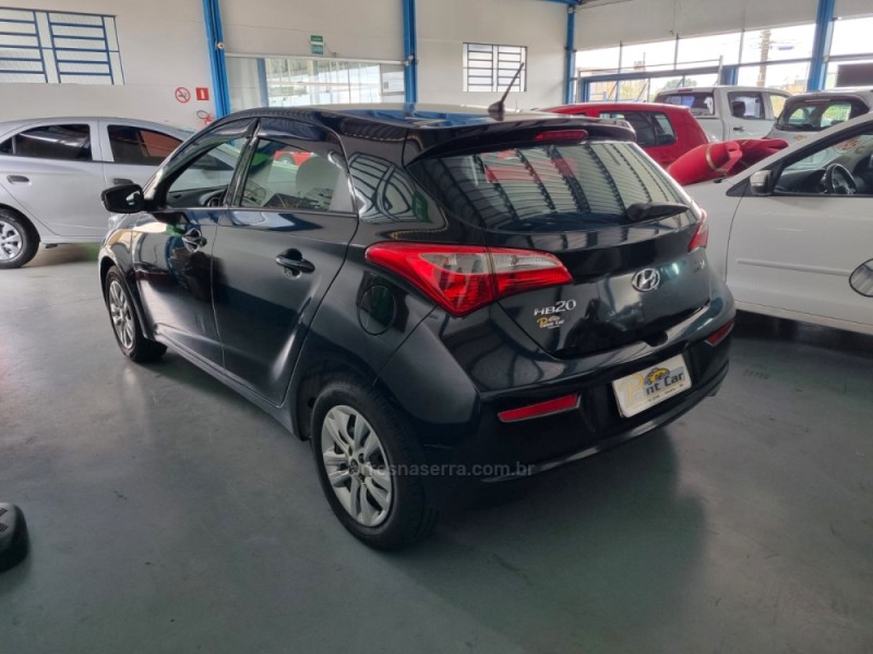 HB20 1.6 COMFORT 16V FLEX 4P MANUAL - 2016 - VACARIA