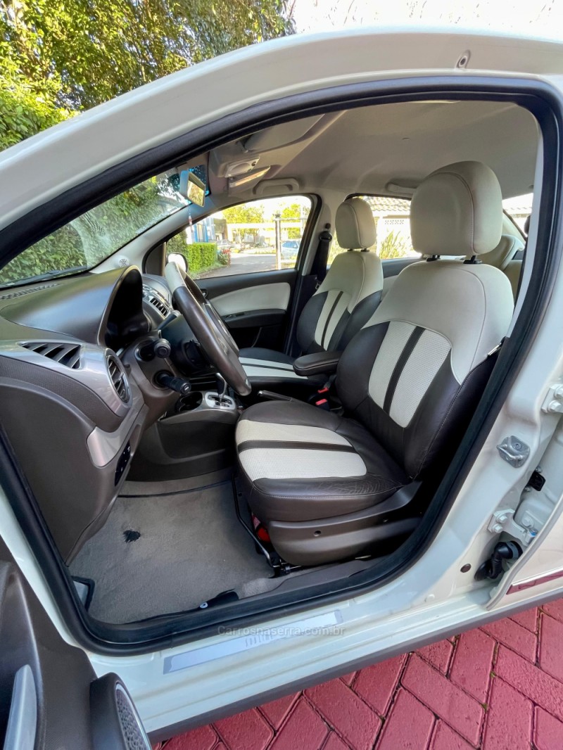 GRAND SIENA 1.6 MPI ESSENCE SUBLIME 16V FLEX 4P AUTOMATIZADO - 2016 - ROLANTE