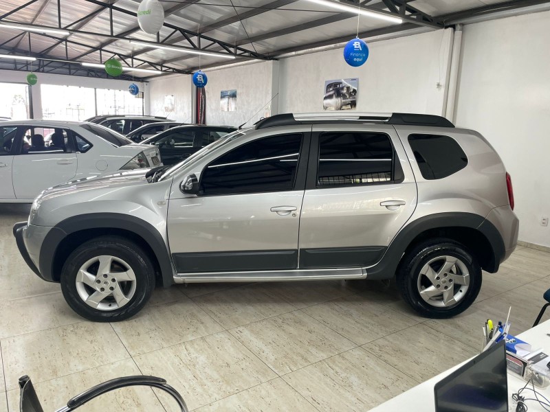 DUSTER 1.6 DYNAMIQUE 4X2 16V FLEX 4P MANUAL - 2014 - CAXIAS DO SUL