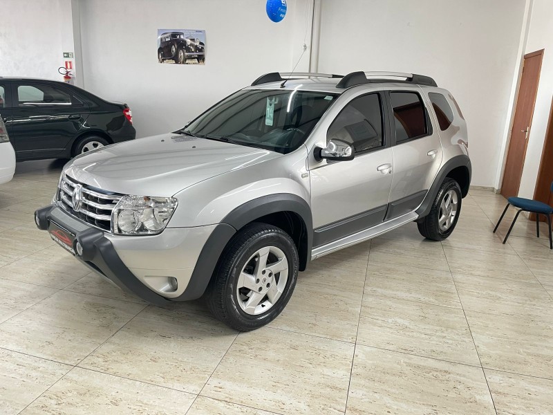 DUSTER 1.6 DYNAMIQUE 4X2 16V FLEX 4P MANUAL - 2014 - CAXIAS DO SUL