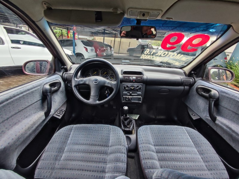 CORSA 1.6 MPFI GLS SEDAN 16V GASOLINA 4P MANUAL - 1999 - CANELA