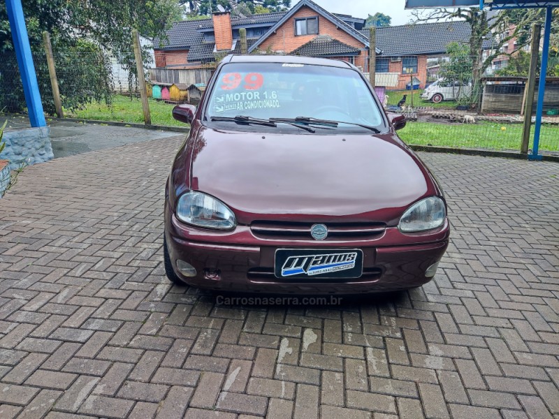 CORSA 1.6 MPFI GLS SEDAN 16V GASOLINA 4P MANUAL - 1999 - CANELA