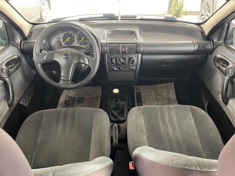 CORSA 1.6 MPFI GL SEDAN 8V GASOLINA 4P MANUAL - 1999 - CAXIAS DO SUL