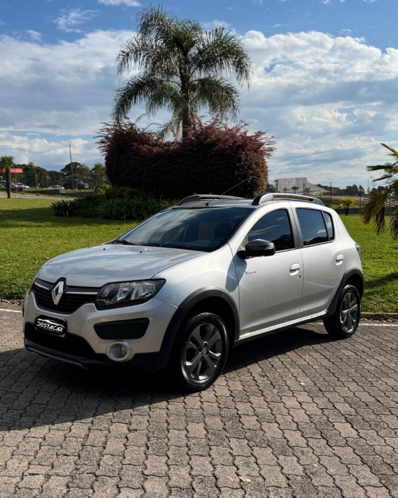 SANDERO 1.6 STEPWAY RIP CURL 8V FLEX 4P MANUAL - 2016 - CAXIAS DO SUL