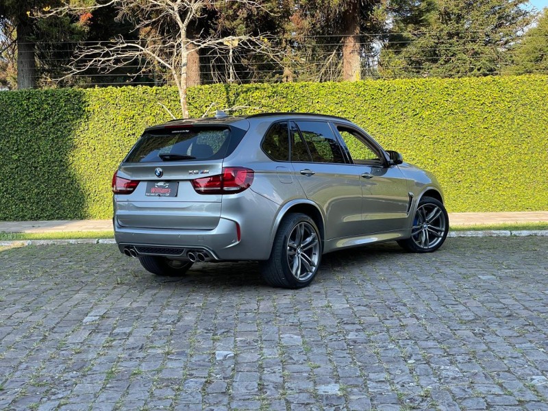 X5 4.4 M V8 32V BI-TURBO GASOLINA 4P AUTOMATICO - 2018 - FARROUPILHA