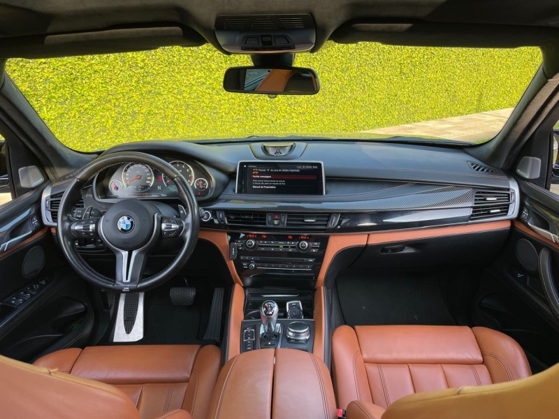 X5 4.4 M V8 32V BI-TURBO GASOLINA 4P AUTOMATICO - 2018 - FARROUPILHA