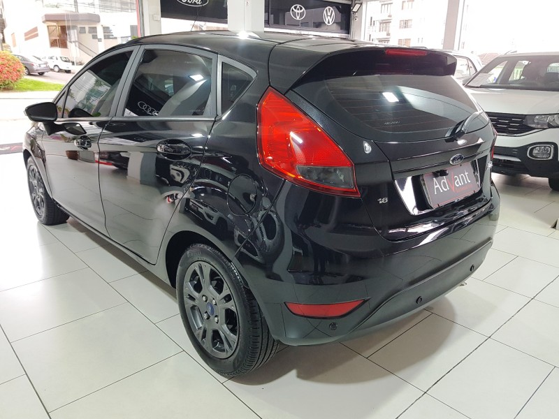 FIESTA 1.6 SEL HATCH 16V FLEX 4P AUTOMÁTICO - 2017 - CAXIAS DO SUL