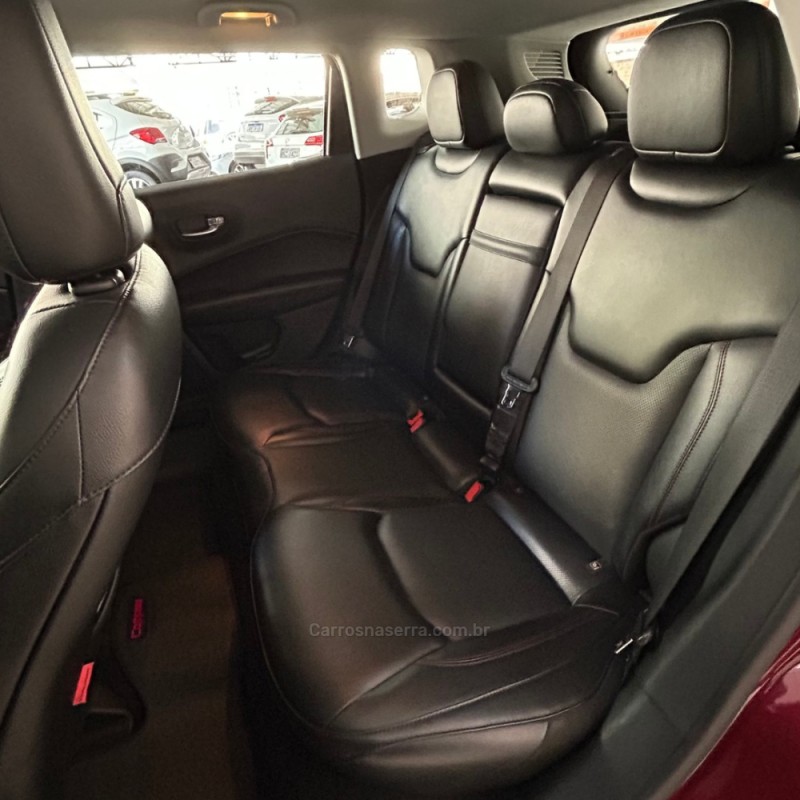 COMPASS 2.0 16V DIESEL TRAILHAWK 4X4 AUTOMÁTICO - 2019 - VACARIA