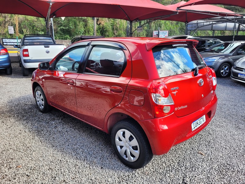 ETIOS 1.3 XS 16V FLEX 4P MANUAL - 2013 - CARLOS BARBOSA