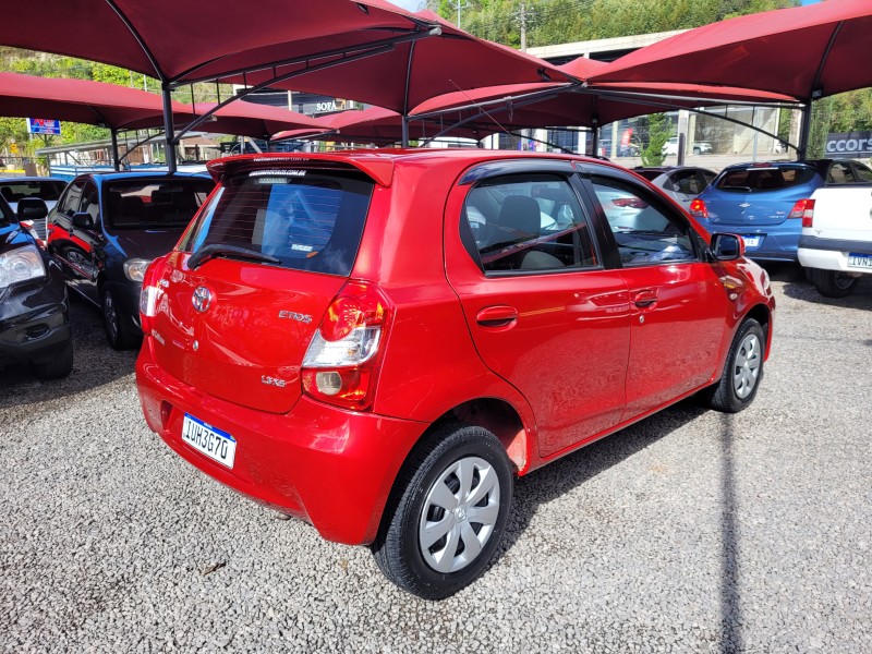 ETIOS 1.3 XS 16V FLEX 4P MANUAL - 2013 - CARLOS BARBOSA