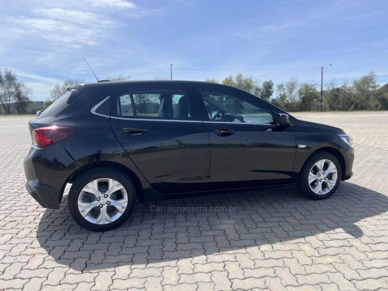 ONIX 1.0 PREMIER 12V TURBO FLEX 4P AUTOMÁTICO - 2020 - ANTôNIO PRADO